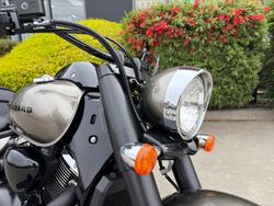 2018 Suzuki BOULEVARD C90T (VL1500B) Grey