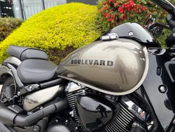 2018 Suzuki BOULEVARD C90T (VL1500B) Grey