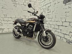 2025 Kawasaki Z900RS (Z900C) Z Purple
