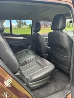 2016 Isuzu MU-X LS-T