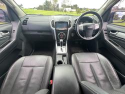 2016 Isuzu MU-X LS-T