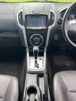 2016 Isuzu MU-X LS-T