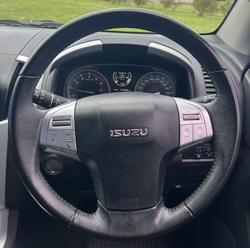 2016 Isuzu MU-X LS-T
