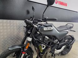 2020 HUSQVARNA SVARTPILEN 401 Grey