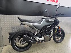 2020 HUSQVARNA SVARTPILEN 401 Grey