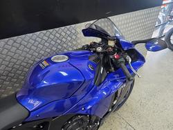 2023 Yamaha YZF-R1 BLUE