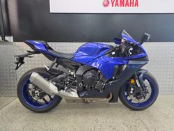 Yamaha YZF-R1