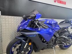 2023 Yamaha YZF-R1 BLUE