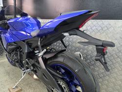 2023 Yamaha YZF-R1 BLUE