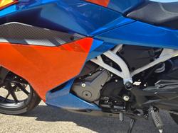 2023 CFMOTO 300 SR ABS ORANGE