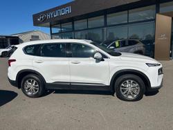 2022 Hyundai
Santa Fe