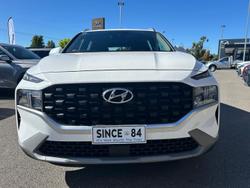 2022 Hyundai
Santa Fe