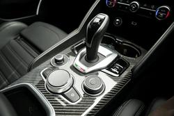 2022 Alfa Romeo Giulia Quadrifoglio