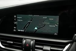 2022 Alfa Romeo Giulia Quadrifoglio