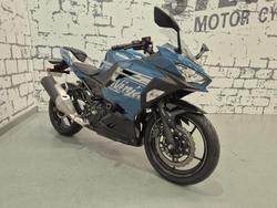 Kawasaki Ninja 400 (EX400G)