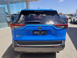 2021 Toyota
RAV4 GXL