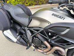 2013 DUCATI DIAVEL STRADA Grey