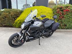 2013 DUCATI DIAVEL STRADA Grey