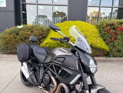 2013 DUCATI DIAVEL STRADA Grey