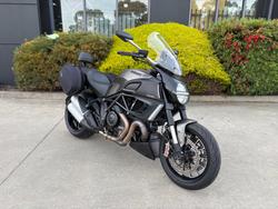 2013 DUCATI DIAVEL STRADA Grey