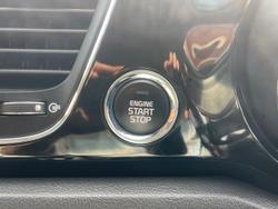 2017 Kia Carnival Platinum