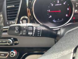 2017 Kia Carnival Platinum