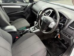 2018 Isuzu MU-X LS-M