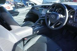 2020 Toyota Camry SX