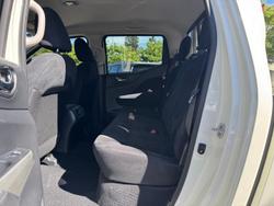 2020 Nissan Navara ST-X