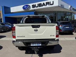 2020 Nissan Navara ST-X