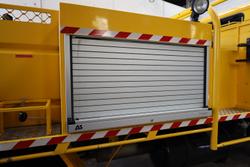 2003 Isuzu Nps NPS300 4x4 Fire Truck Yellow