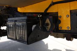 2003 Isuzu N Series NPS 300 Yellow