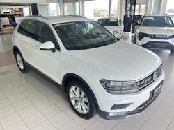 2017 Volkswagen Tiguan 132TSI Comfortline 5N MY17 Four Wheel Drive Pure White