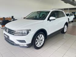 2017 Volkswagen Tiguan 132TSI Comfortline 5N MY17 Four Wheel Drive Pure White
