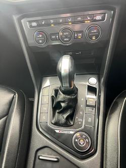 2017 Volkswagen Tiguan 132TSI Comfortline 5N MY17 Four Wheel Drive Pure White