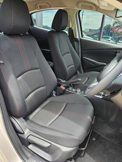 2025 Mazda 2 G15 Evolve