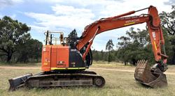 2017 Hitachi Zx225uslc-5B