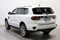 2023 Ford Everest Platinum