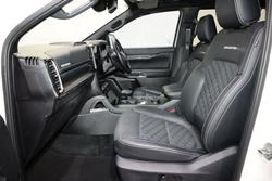 2023 Ford Everest Platinum