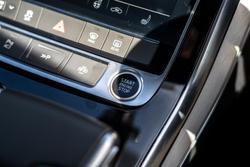 2025 Audi Q8 55 TFSI S line