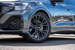 2025 Audi Q8 55 TFSI S line