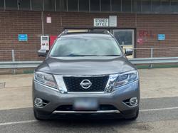 2015 Nissan Pathfinder Ti
