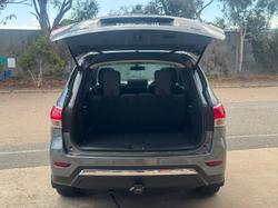 2015 Nissan Pathfinder Ti