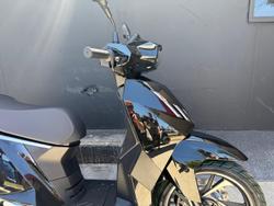 2025 Peugeot Tweet 200 Tweet Black