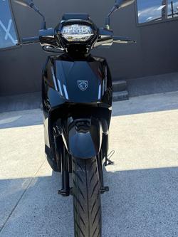 2025 Peugeot Tweet 200 Tweet Black