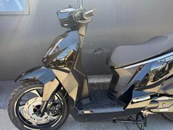 2025 Peugeot Tweet 200 Tweet Black