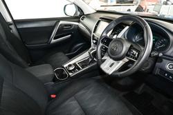 2024 Mitsubishi Pajero Sport GLS