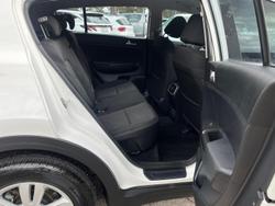 2016 Kia
                Sportage Si