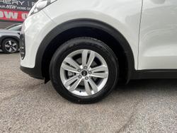 2016 Kia
                Sportage Si