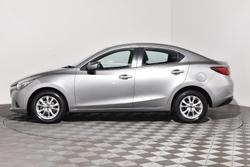 2017 Mazda 2 Maxx